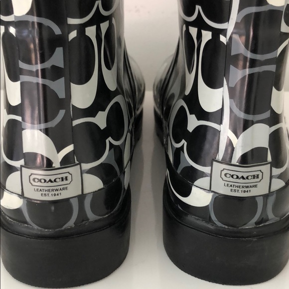 COACH AUTHENTIC SIGNATURE HIGH RAIN BOOTS - Picture 5 of 7